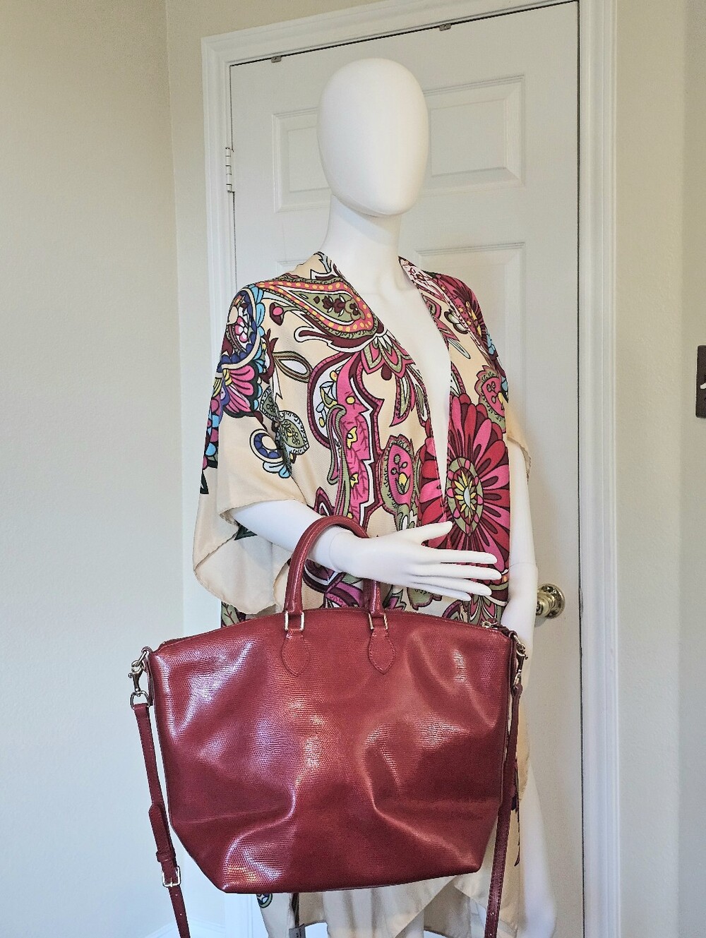 Dooney & Bourke Red Leather Handbag - Picture 3 of 9